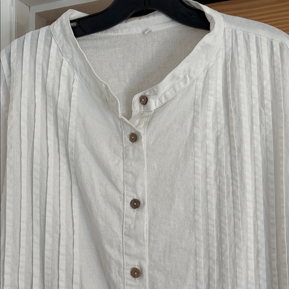 White Button-Up Women's Top Sz 4X - Picture 3 of 8